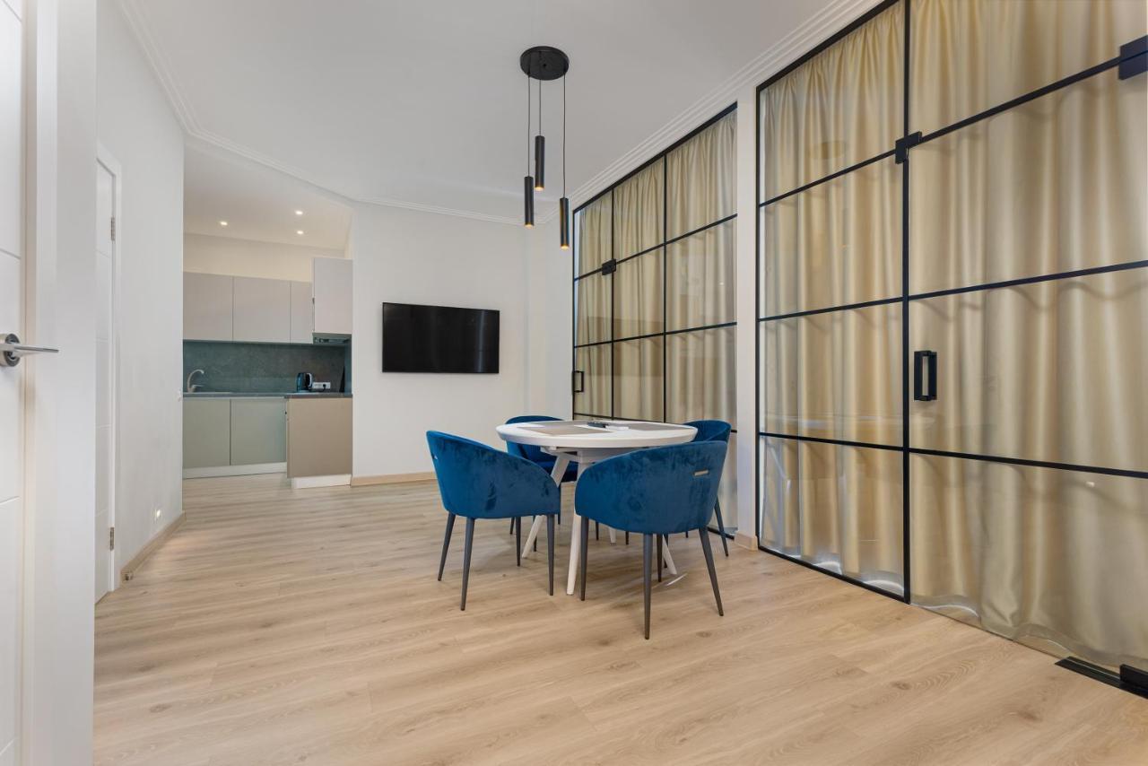 Sea Symphony 3-Bedrooms Apartment Odessa Ngoại thất bức ảnh